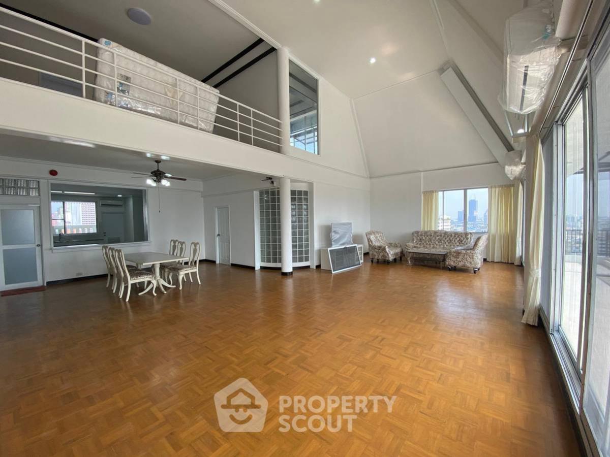 ให้เช่าคอนโดสุขุมวิท อโศก ทองหล่อ : อพาร์ทเมนต์ 3-ห้องนอน ใกล้ BTS ทองหล่อ