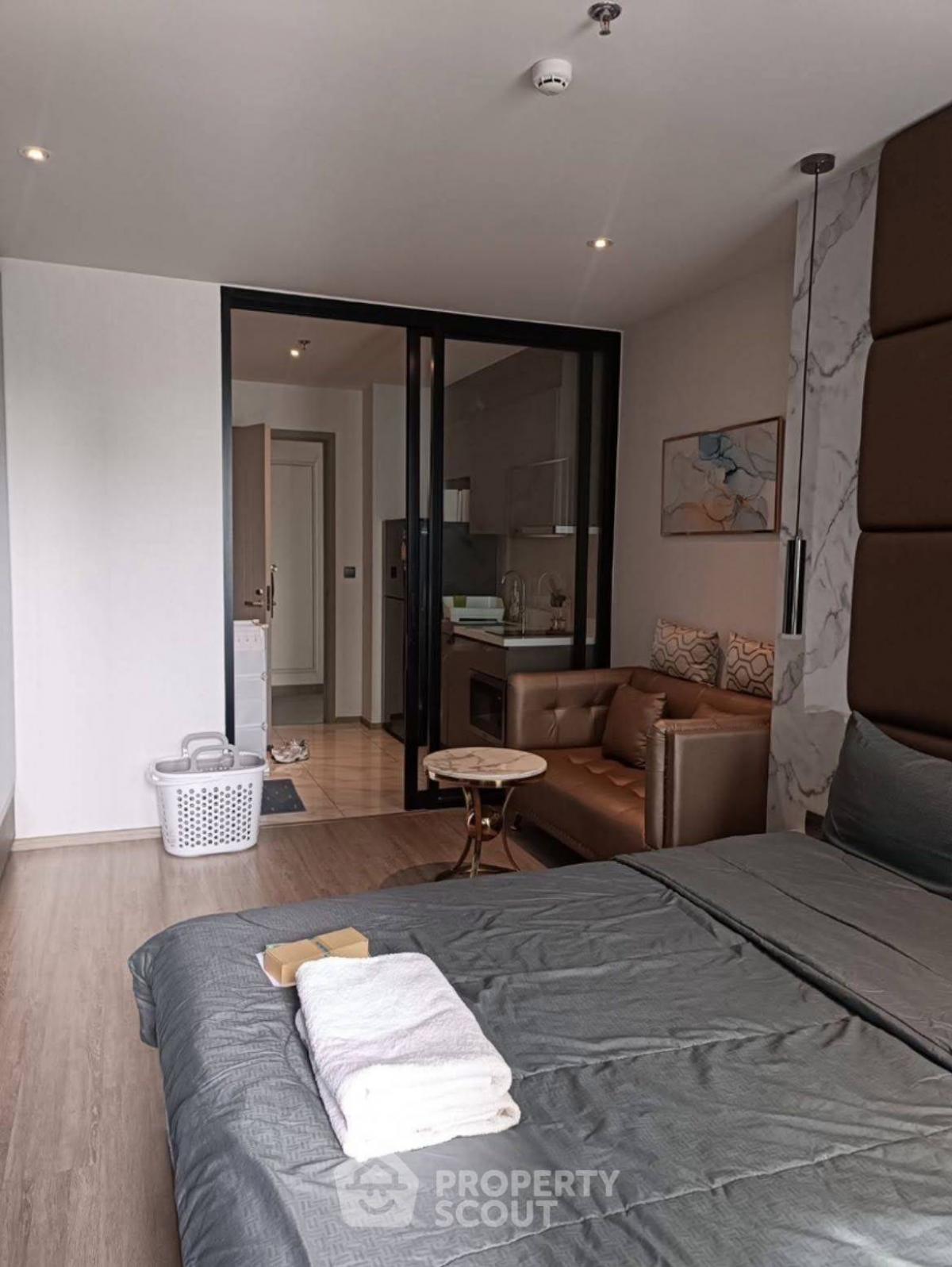 For RentCondoSukhumvit, Asoke, Thonglor : Studio Condo at Rhythm Ekkamai near BTS Ekkamai