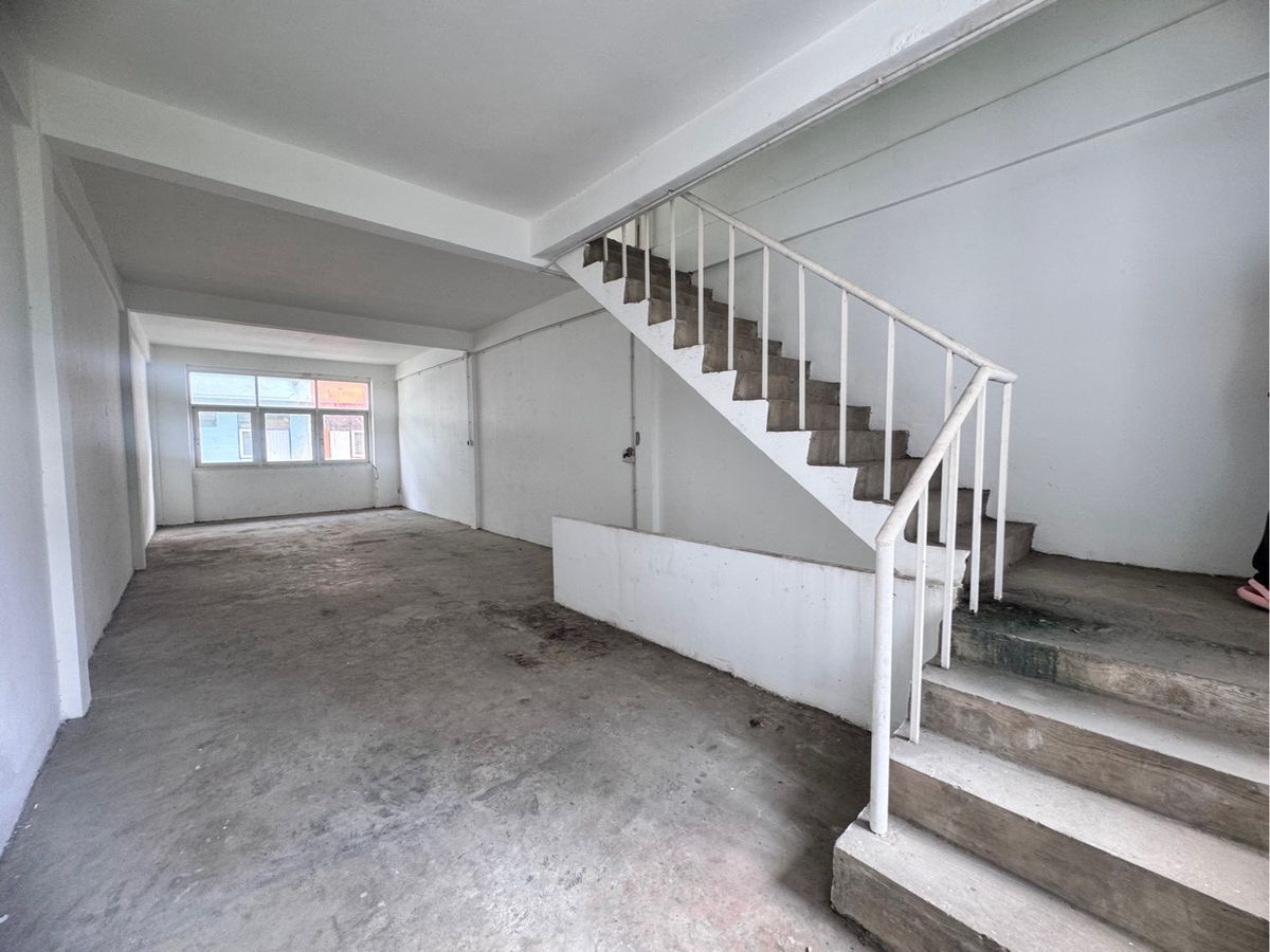 For RentShop HouseOnnut, Udomsuk : Rental of Phanit Onnut Building Next to Sukhumvit 77 Road (N.1680)