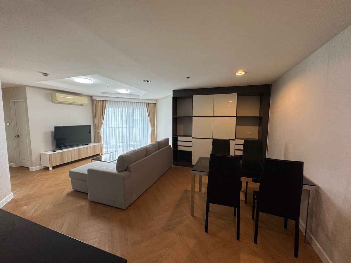 CondoRama9, Petchburi, RCA : 🔥RENT/Sell🔥2BR 2BRSQM🔥Floor38🔥11M🔥42,000/Month🔥