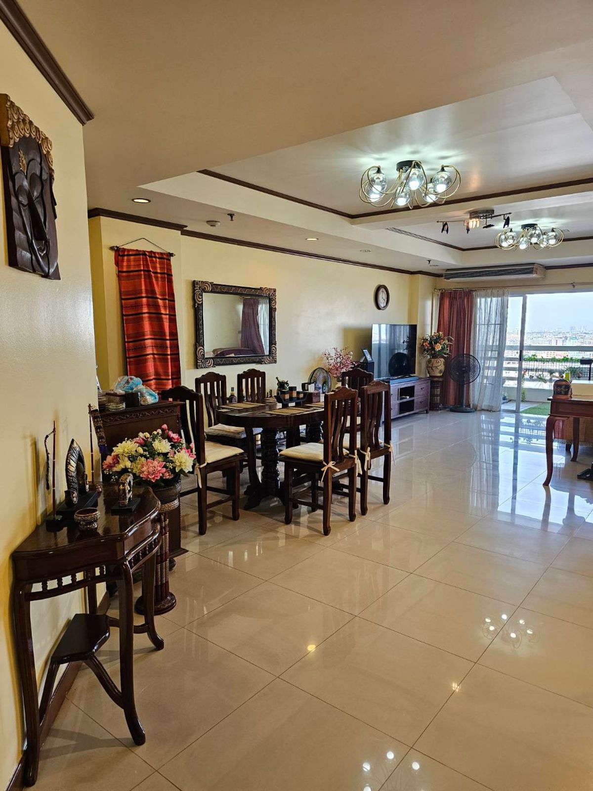 For RentCondoRamkhamhaeng, Hua Mak : 📍 (Rental) Condo Ramkhamhaeng 43/1 Big Condo The atmosphere is quiet, private 🌿
