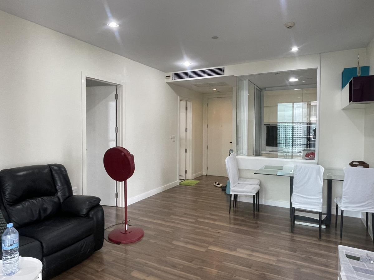 ขายคอนโดอ่อนนุช อุดมสุข : ราคาจริงรวมค่าใช้จ่ายแล้ว2 ห้องนอน The Room สุขุมวิท 62 ใกล้ BTS ปุณณวิถี 
คอนโดสวย 75 ตร.ม. ราคา 8.9 ล้าน พร้อมสระว่ายน้ำและฟิตเนส!
