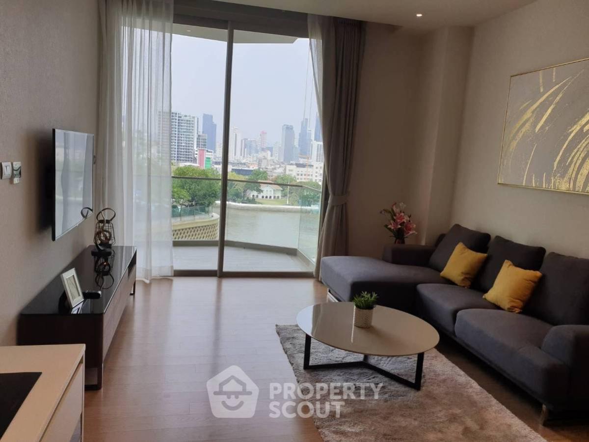 For SaleCondoWongwianyai, Charoennakor : 1-BR Condo at Magnolias Waterfront Residences near BTS Saphan Taksin