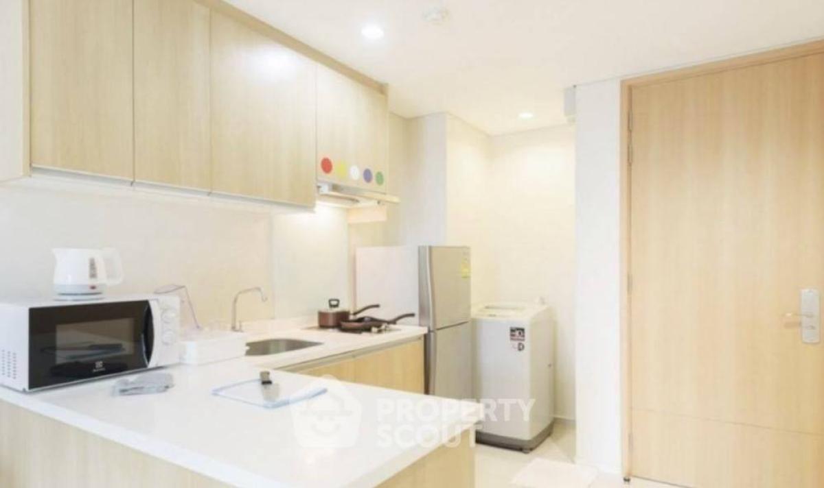 For SaleCondoRama9, Petchburi, RCA : 1-BR Condo at Villa Asoke near MRT Phetchaburi