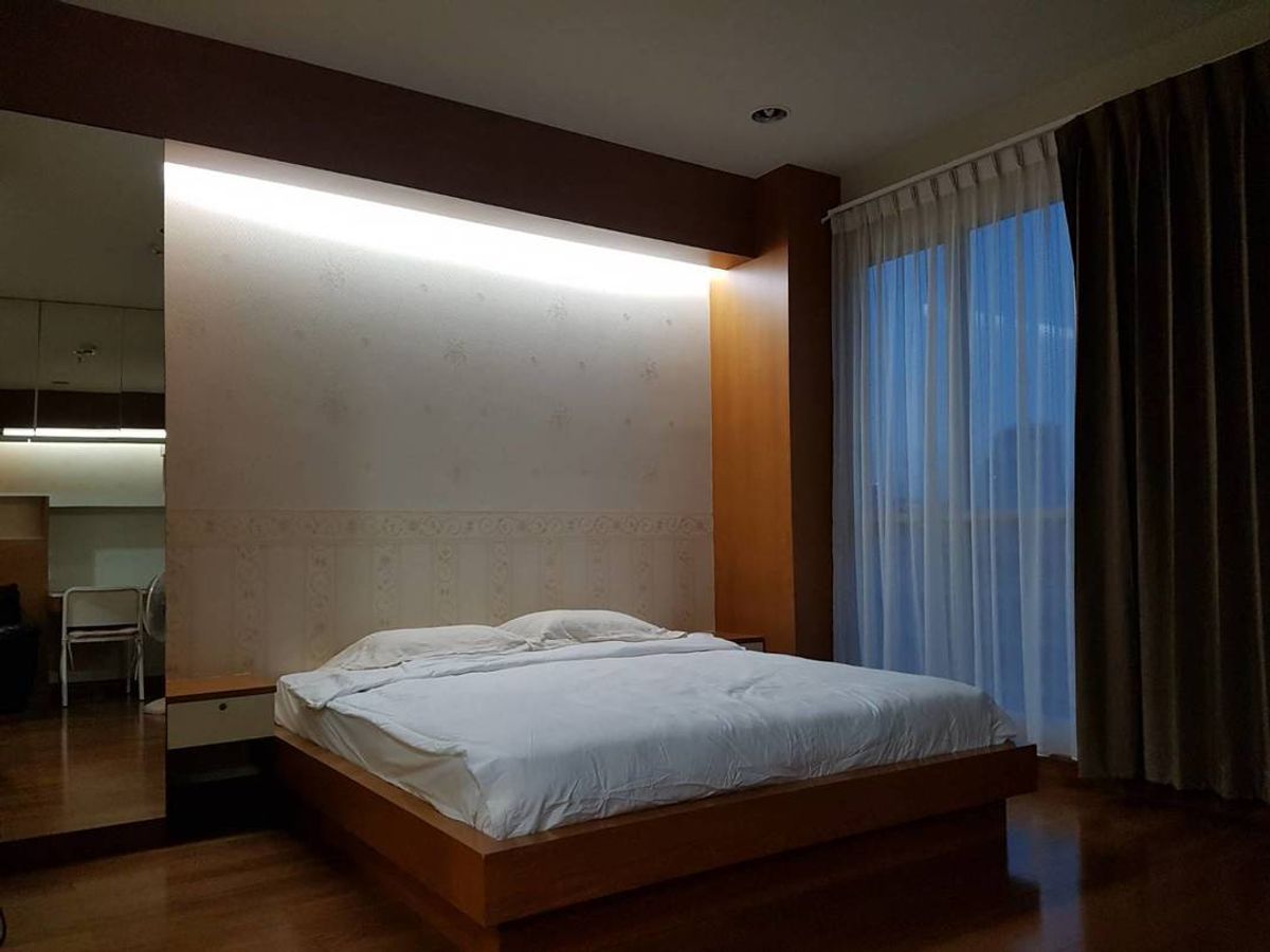 For SaleCondoWitthayu, Chidlom, Langsuan, Ploenchit : For Sale Condo The Address Chidlom  fully furnished (S03-2132(S))