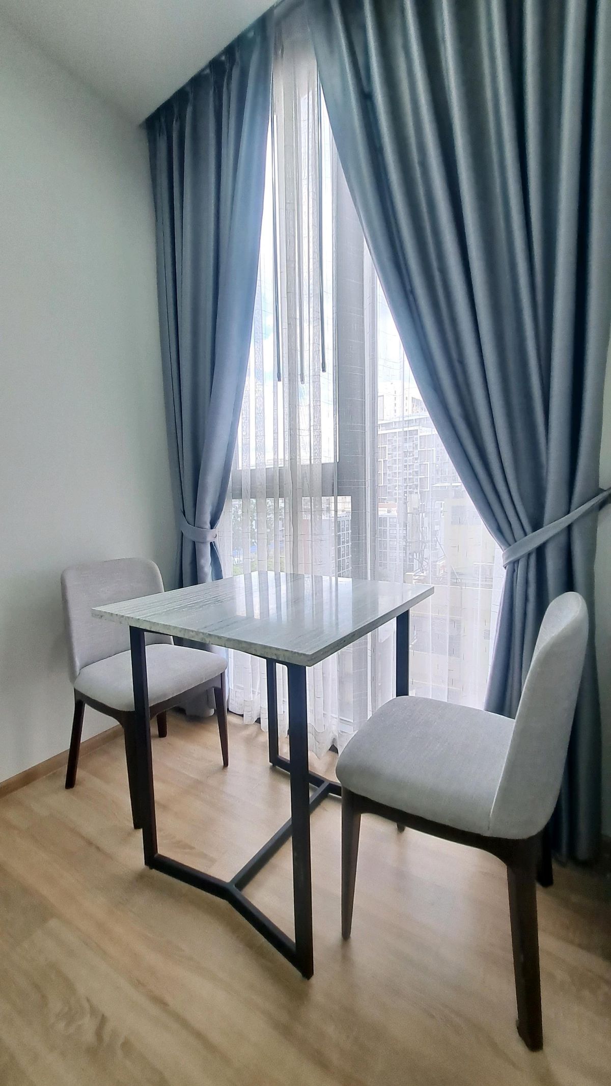 For RentCondoSapankwai,Jatujak : Rent 1 bedroom, garden, garden & swimming pool Near BTS, Saphan Khwai, ready to be cheap, only 1 9,0 0 0