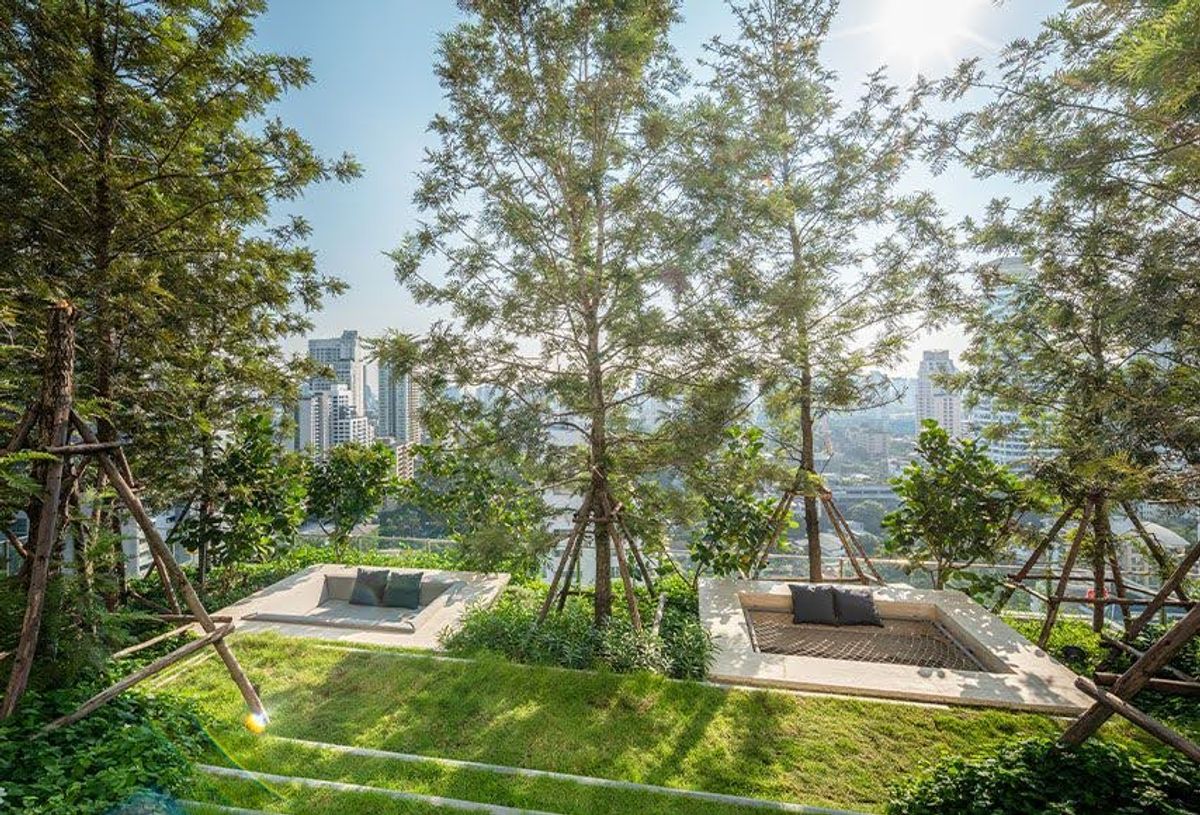 For RentCondoSukhumvit, Asoke, Thonglor : Beautiful room, high ceilings, 2 bedrooms, 2 bathrooms, Noble Arabia, Sukhumvit 33