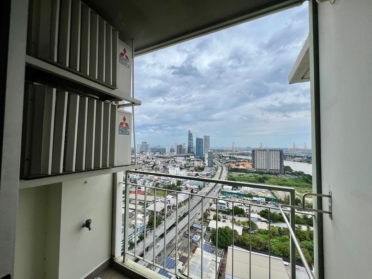 For SaleCondoRama3 (Riverside),Satupadit : For Sale: Lumpini Park Riverside Rama 3 – Corner Unit with Stunning River View  Experience riverside living along the Chao Phraya River at Rama 3. A beautifully designed corner unit with luxury built-in furnishings, perfect for both living and investment.