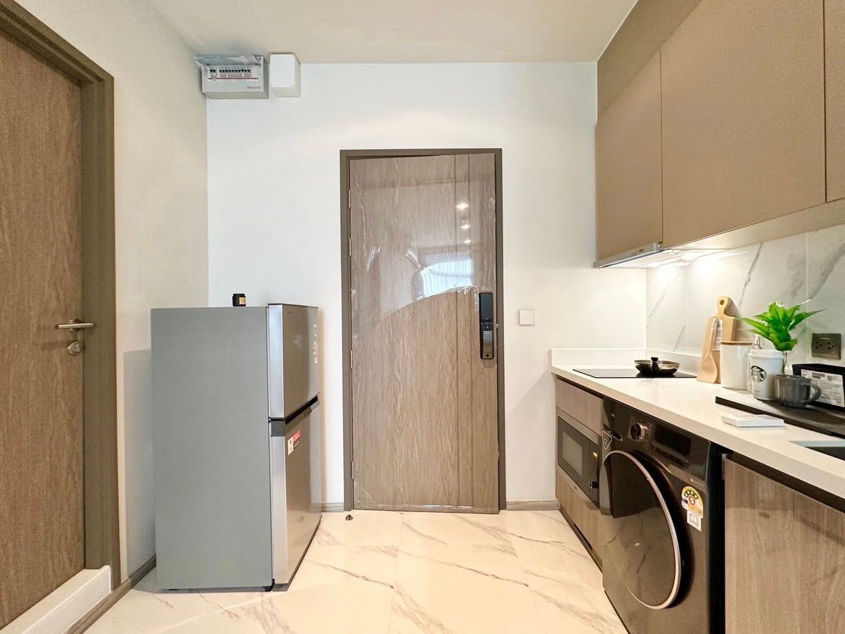 For RentCondoSukhumvit, Asoke, Thonglor : Rhythm Ekkamai Estate 1 Bedroom for rent 30,000 Baht | Contact 085-546-9559