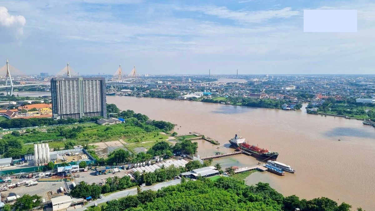 For SaleCondoRama3 (Riverside),Satupadit : For Sale: Lumpini Park Riverside Rama 3 – Corner Unit with Stunning River View  Experience riverside living along the Chao Phraya River at Rama 3. A beautifully designed corner unit with luxury built-in furnishings, perfect for both living and investment.