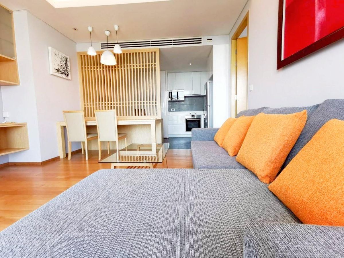 ขายคอนโดสุขุมวิท อโศก ทองหล่อ : ขาย คอนโด Aequa Residence สุขุมวิท 49 (Pet Friendly) ชั้น 17 ขนาด 60 ตร.ม. 1 ห้องนอน ใกล้ BTS ทองหล่อ