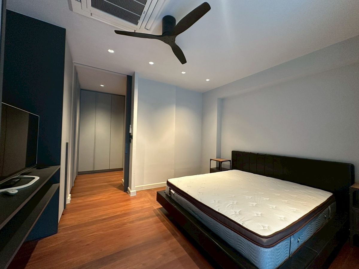 For RentHouseSukhumvit, Asoke, Thonglor : For rent House in Thonglor!🎈 3-storey house 4 bedroom 6 bathroom fully furnished ready to move in near BTS Thonglor