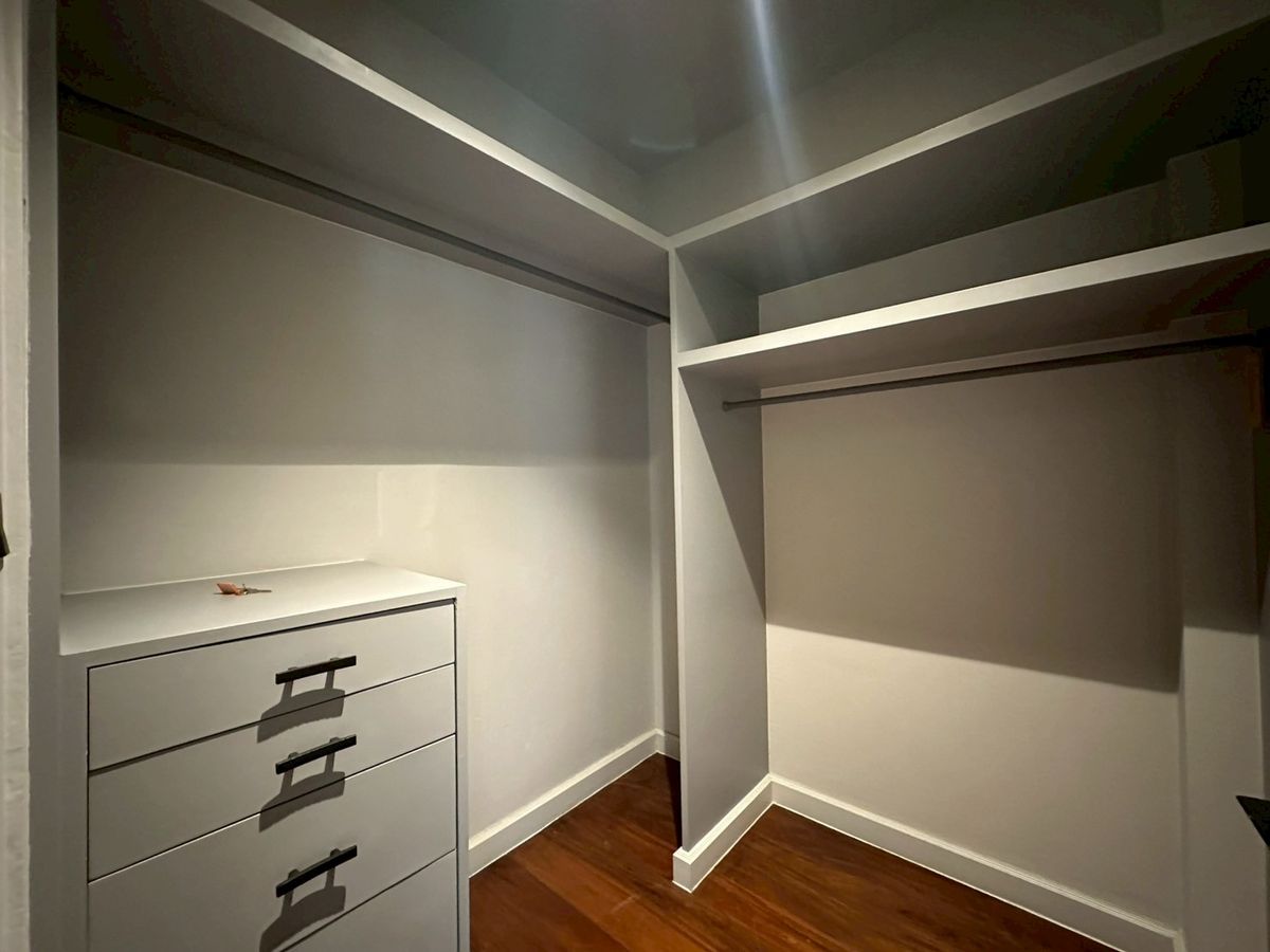 For RentHouseSukhumvit, Asoke, Thonglor : For rent House in Thonglor!🎈 3-storey house 4 bedroom 6 bathroom fully furnished ready to move in near BTS Thonglor