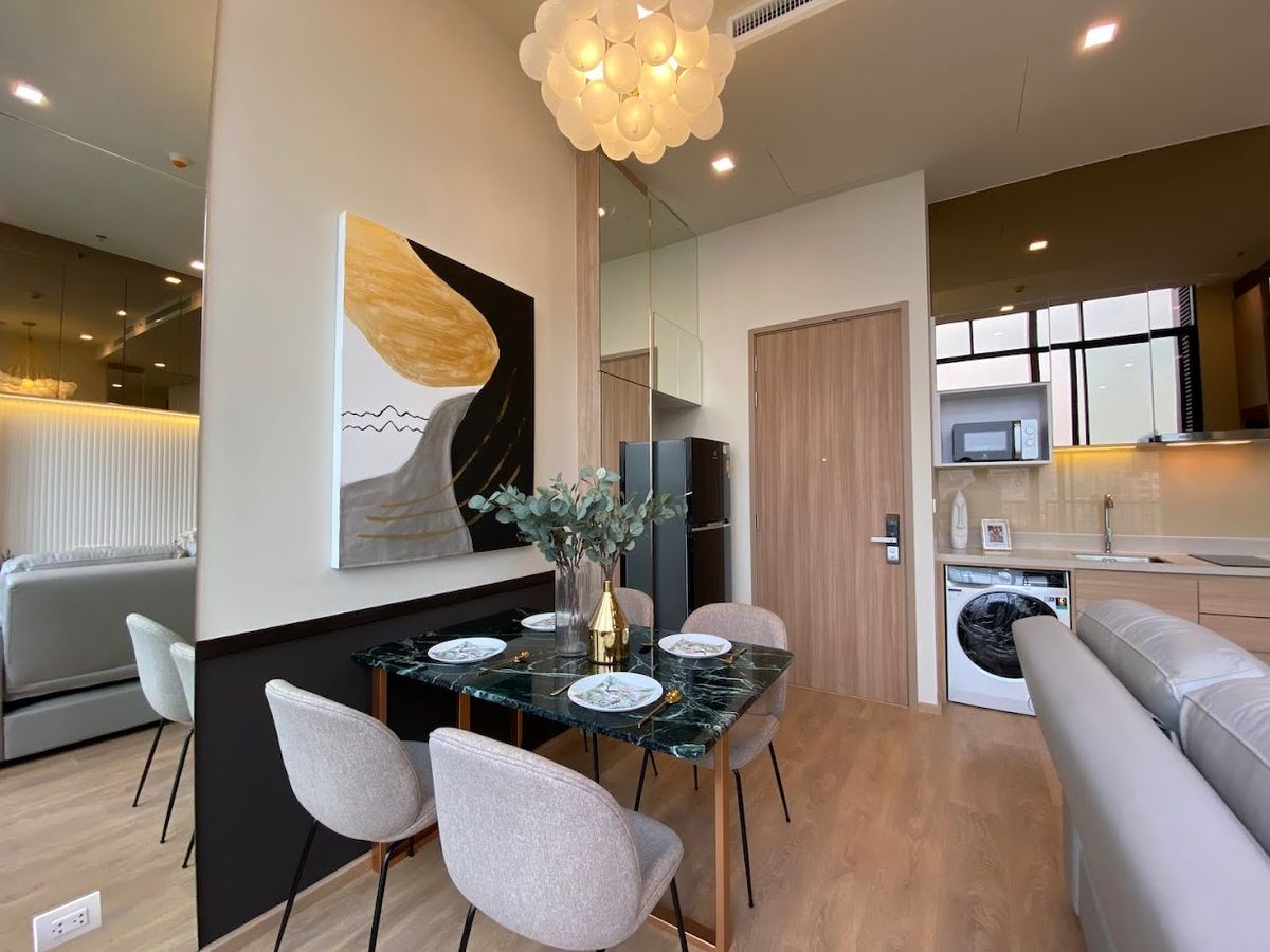 For RentCondoSukhumvit, Asoke, Thonglor : Beautiful room, high ceilings, 2 bedrooms, 2 bathrooms, Noble Arabia, Sukhumvit 33