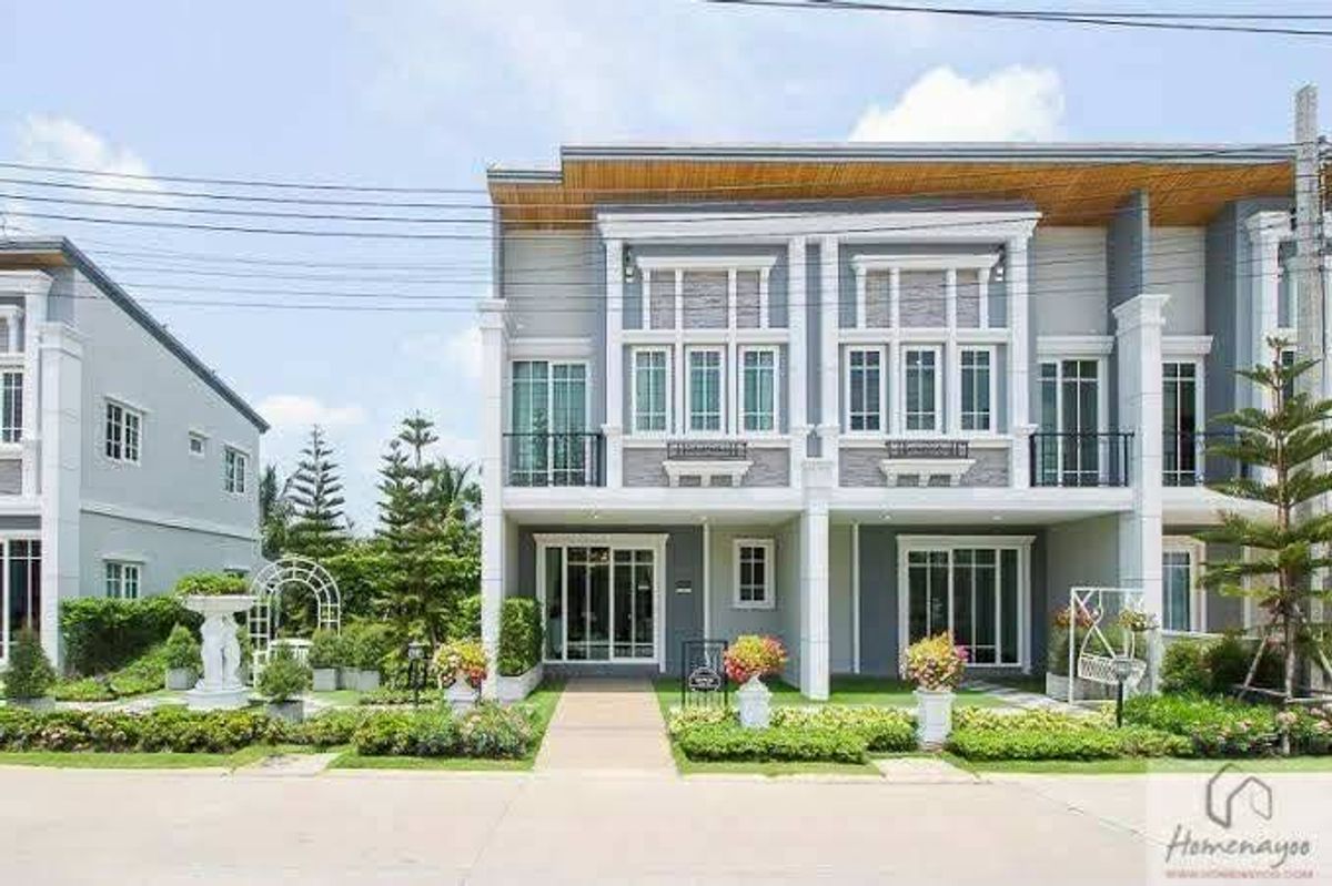 ให้เช่าทาวน์โฮมท่าพระ ตลาดพลู วุฒากาศ : 🏡✨ ให้เช่าทาวน์โฮมใหม่ โครงการ Golden Town Sathorn – ทาวน์โฮม 2 ชั้น สไตล์อังกฤษ ใกล้ BTS วุฒากาศ ✨🏡เฟอร์นิเจอร์ + เครื่องใช้ไฟฟ้าครบ 