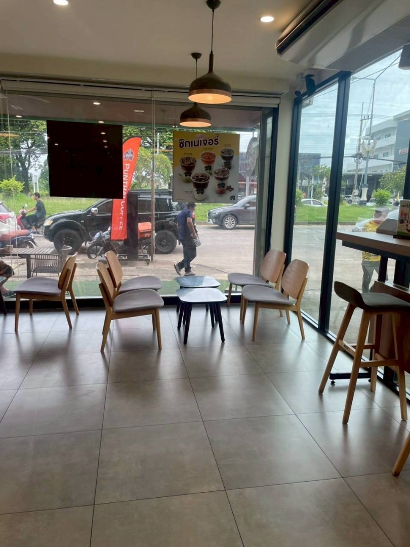 For SaleOfficeBuri Ram : 🔥Urgent Sale🔥 Office, good location, with parking space, suitable for business or residence in Buriram city.