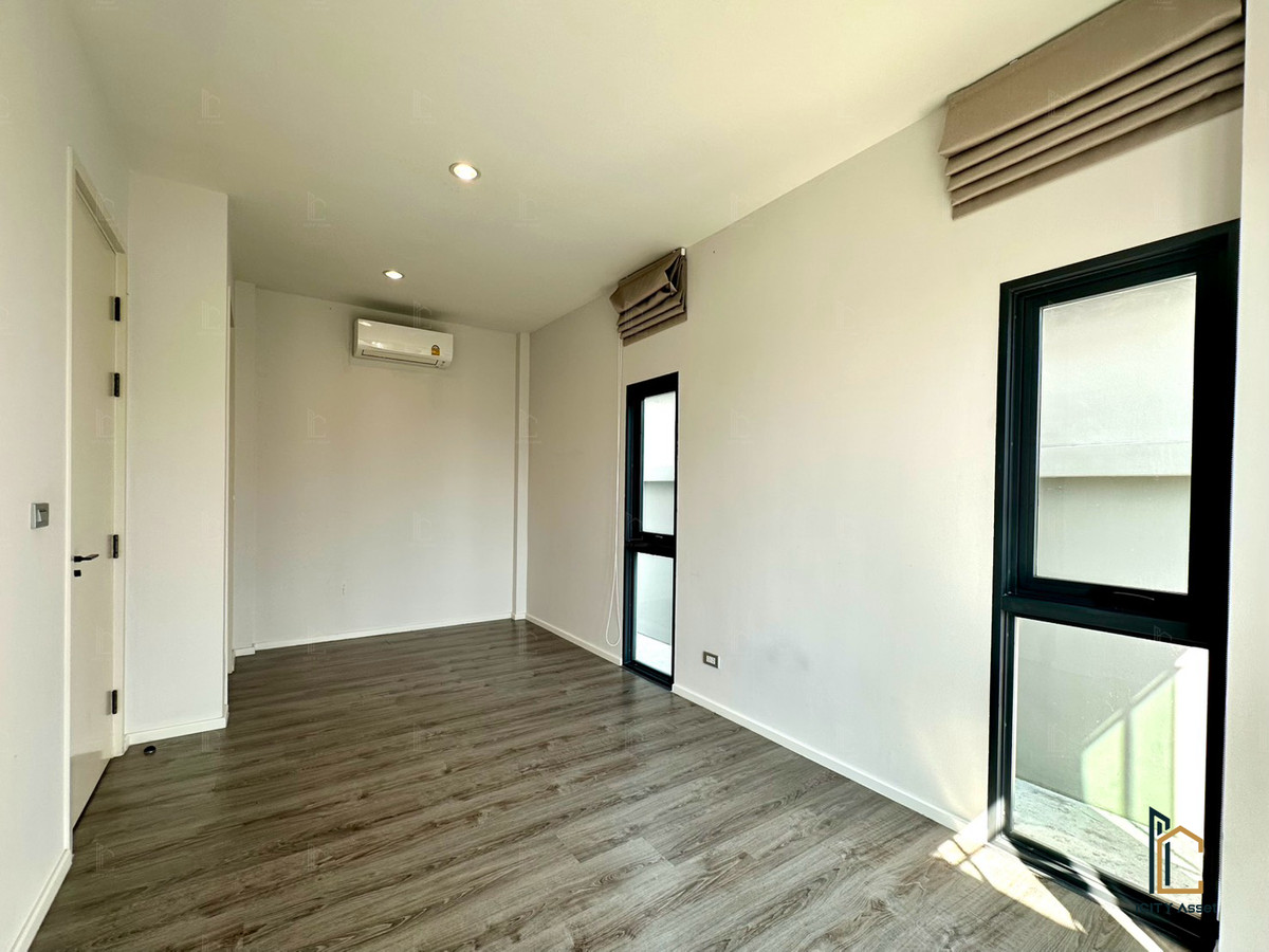 For SalePattanakan, Srinakarin : 🔥🔥Conner unit!! 4b4b 11.99mb - The Sonne Srinakarin-Bangna 📞Call 090 919 9898