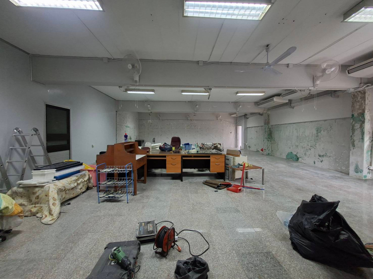 For RentShop HouseLadkrabang, Suwannaphum Airport : 1 storey commercial building for rent on Lat Krabang Road Near Suvarnabhumi (N.1687)