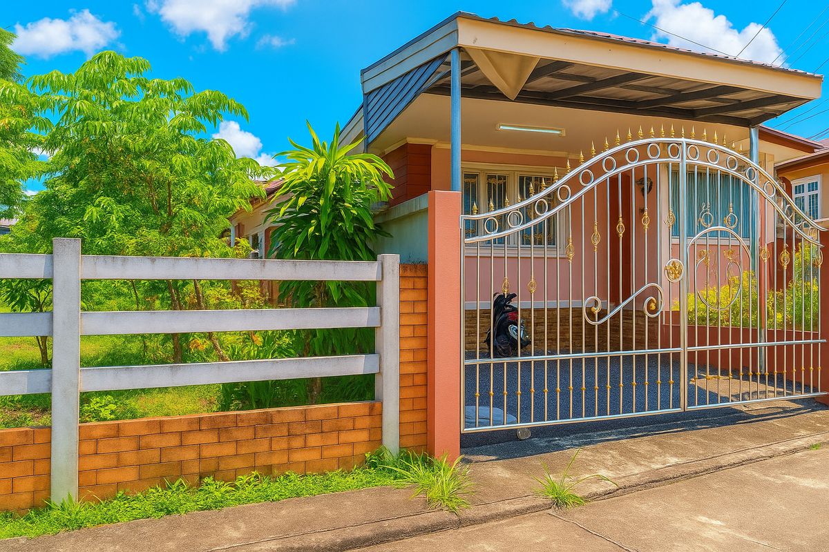 ขายบ้านสกลนคร : ขายบ้านพร้อมที่ดิน