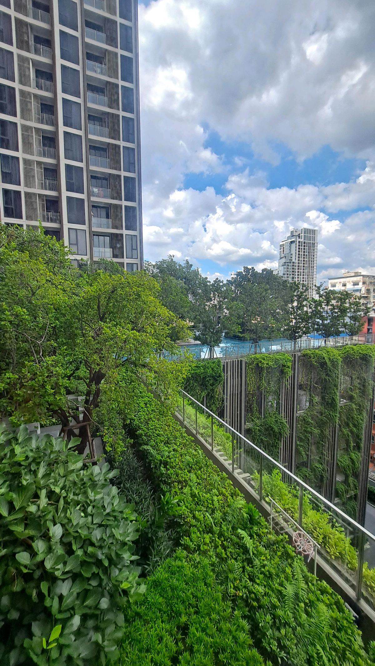 For RentCondoSapankwai,Jatujak : Rent 1 bedroom, garden, garden & swimming pool Near BTS, Saphan Khwai, ready to be cheap, only 1 9,0 0 0