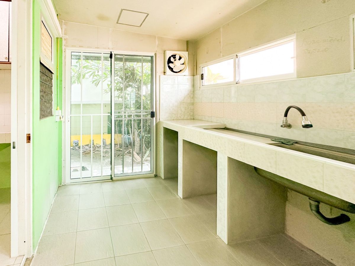 For SaleHouseRama 2, Bang Khun Thian : 🏡🌳 Detached house in a dream! Pruek Lada Tha Kham - Rama 2 | Large back, garden! 🌳🏡