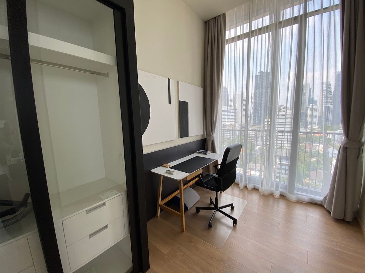 For RentCondoSukhumvit, Asoke, Thonglor : Beautiful room, high ceilings, 2 bedrooms, 2 bathrooms, Noble Arabia, Sukhumvit 33