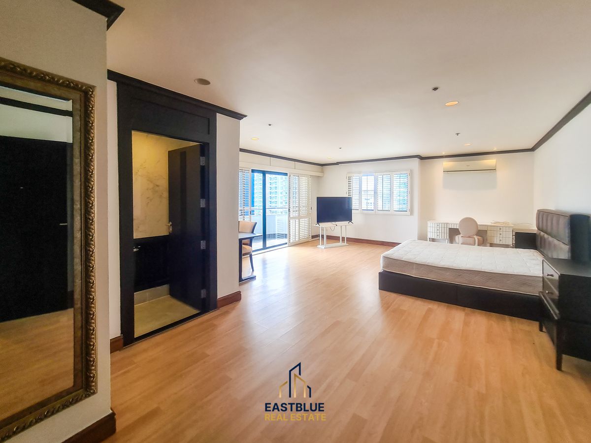 ขายคอนโดนานา : ขายคอนโด Kallista Mansion – ใจกลางนานา ขนาดใหญ่ 315 ตร.ม. ราคาเพียง 36 ล้าน! (114,xxx/ตรม.)