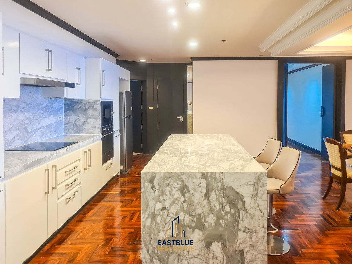 ขายคอนโดนานา : ขายคอนโด Kallista Mansion – ใจกลางนานา ขนาดใหญ่ 315 ตร.ม. ราคาเพียง 36 ล้าน! (114,xxx/ตรม.)