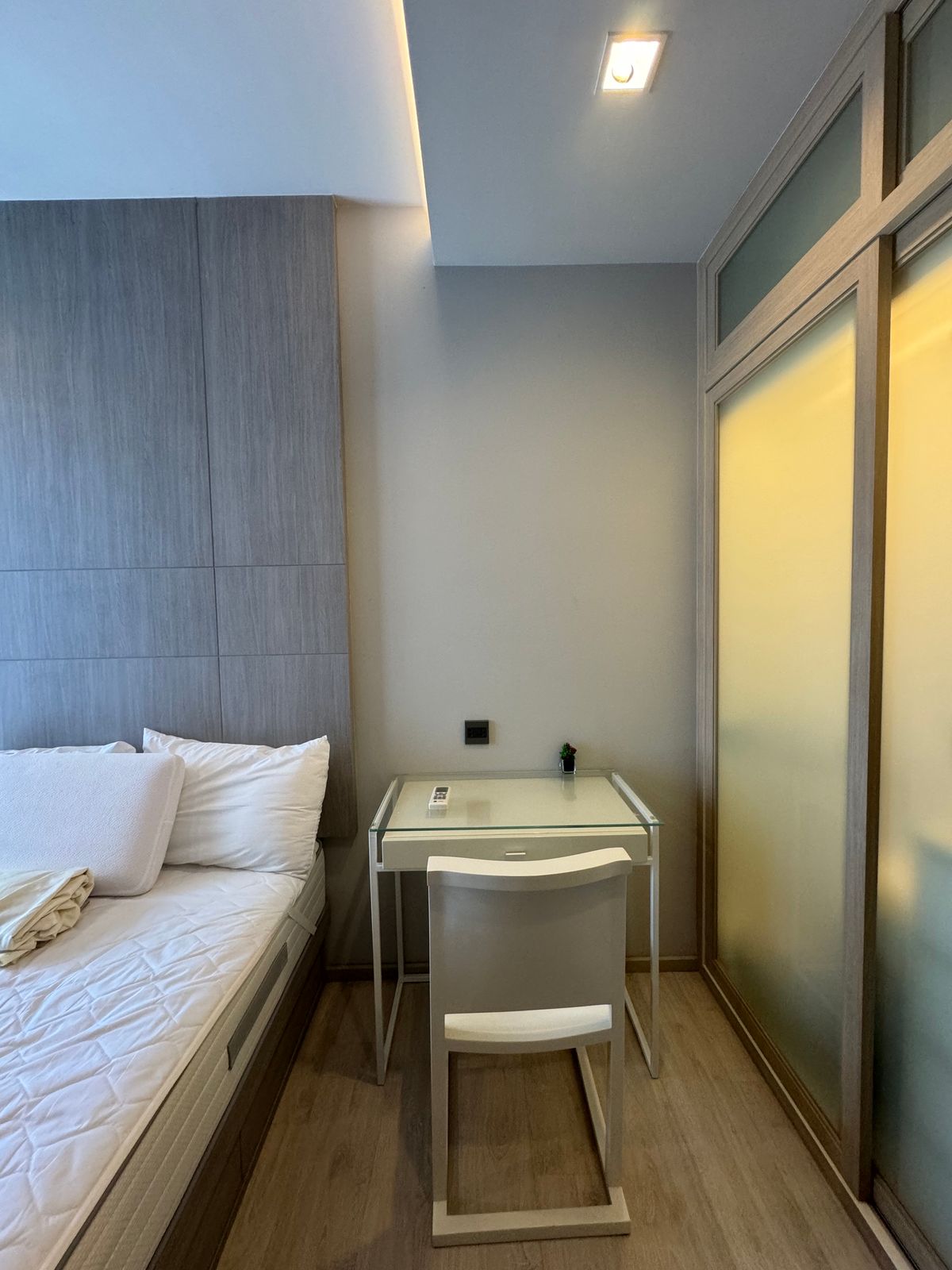 ขายคอนโดสุขุมวิท อโศก ทองหล่อ : M Thonglor ✅ ขาย 4.69 ลบ. 🐾 เลี้ยงสัตว์เปิดเผย 🧳 พร้อมเข้าอยู่ 🏙️ ชั้นสูง 1 ห้องนอน 33.24 ตร.ม. Rental Yield 5% ต่อปี  🤝 ยินดีรับ Co-Agent