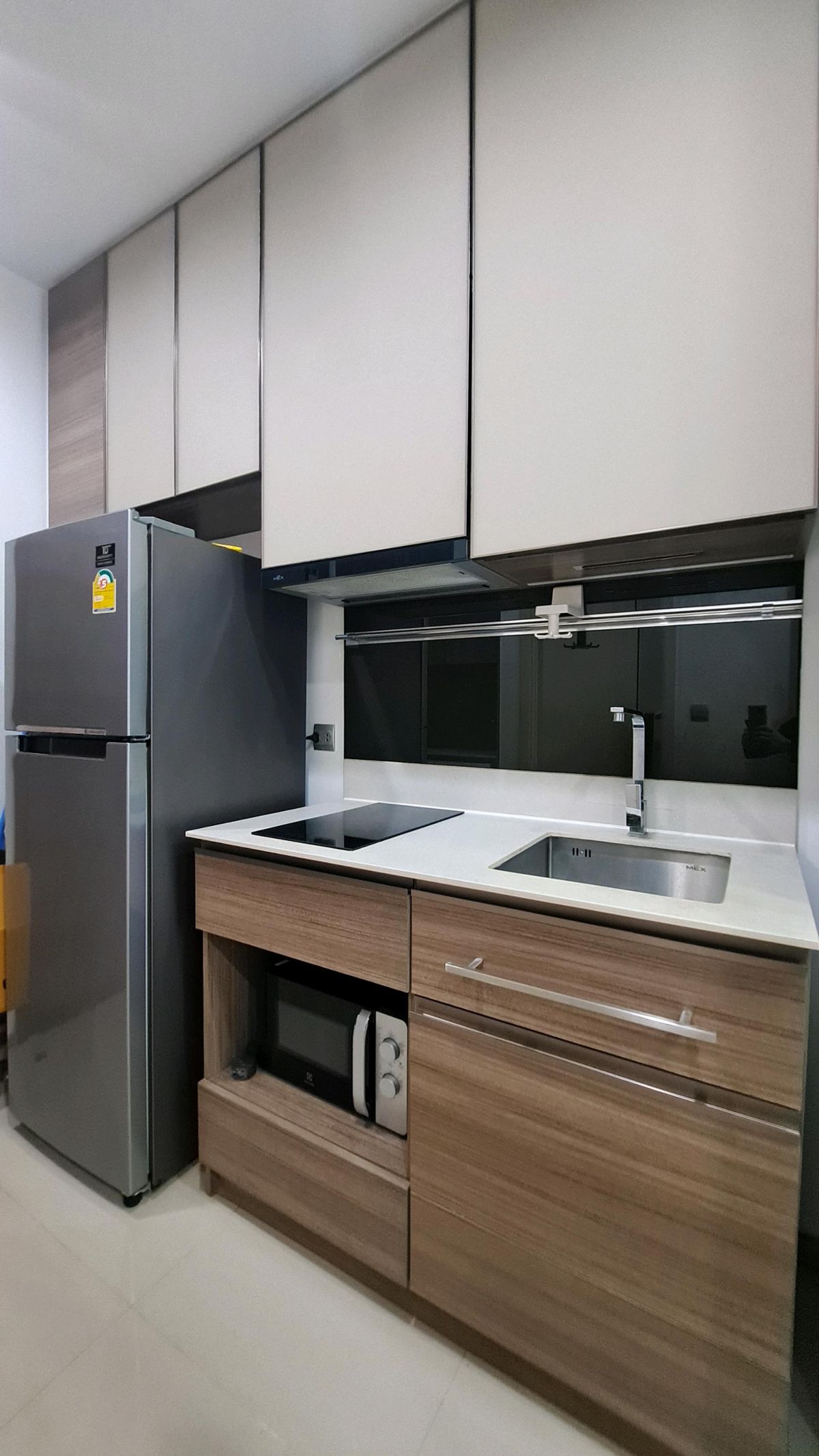 For RentCondoSapankwai,Jatujak : Rent 1 bedroom, garden, garden & swimming pool Near BTS, Saphan Khwai, ready to be cheap, only 1 9,0 0 0