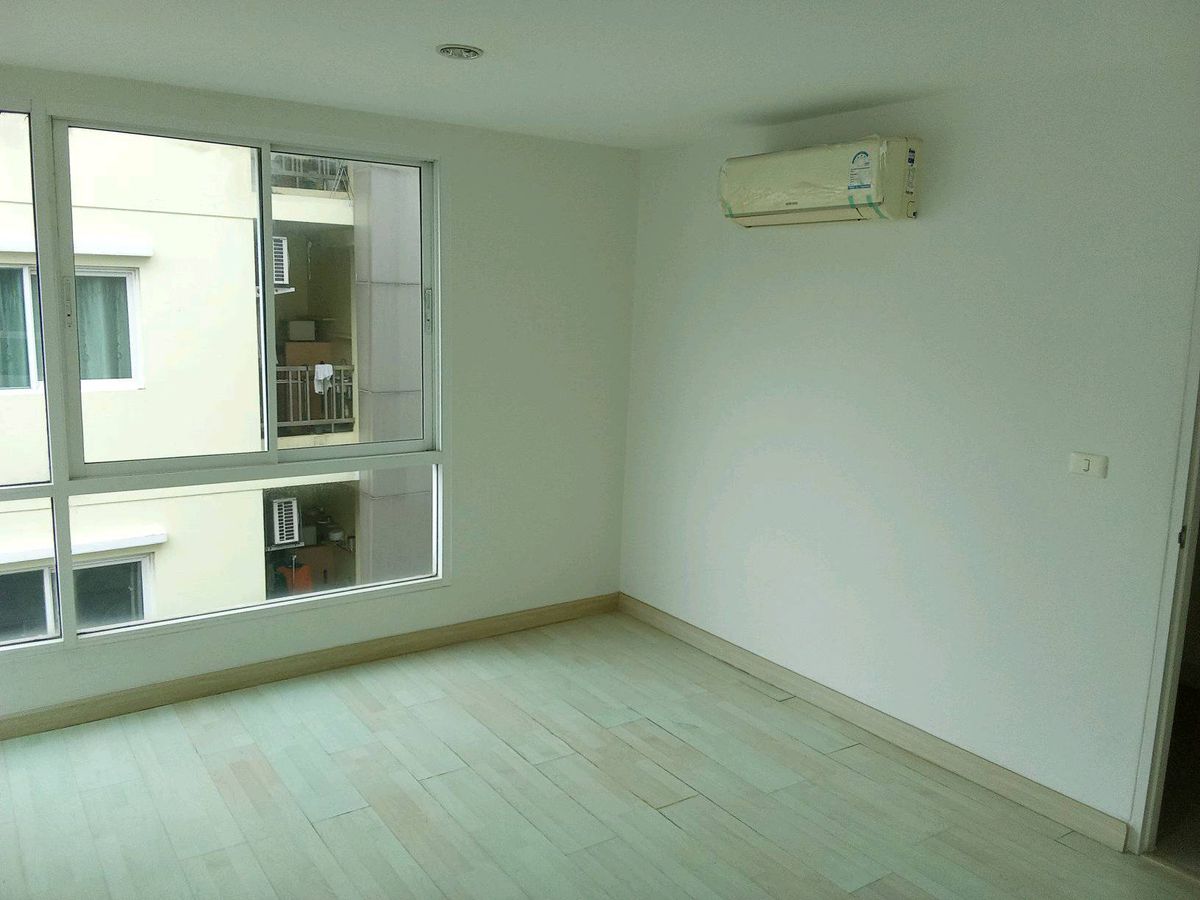 ขายคอนโดลาดพร้าว เซ็นทรัลลาดพร้าว : Levo Ladprao 18 Phase 2 / 1 Bedroom (FOR SALE), ลีโว ลาดพร้าว 18 เฟส 2 / 1 ห้องนอน (ขาย) ML056