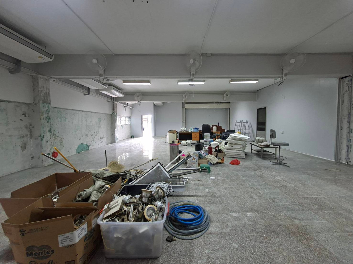 For RentShop HouseLadkrabang, Suwannaphum Airport : 1 storey commercial building for rent on Lat Krabang Road Near Suvarnabhumi (N.1687)