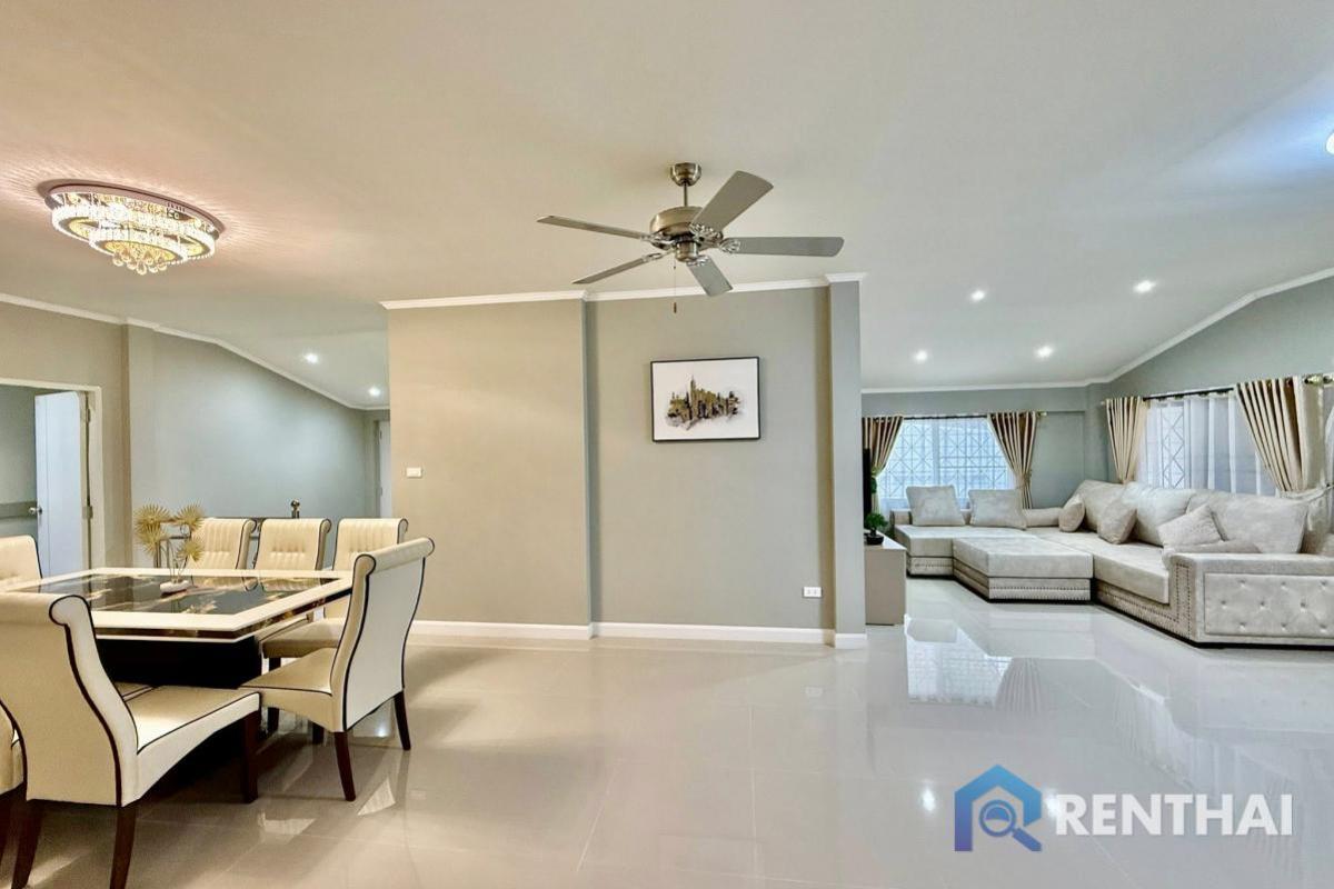 ขายบ้านพัทยา บางแสน ชลบุรี สัตหีบ : สำหรับ ขาย บ้าน 4 ห้องนอน ที่ หนองปรือ