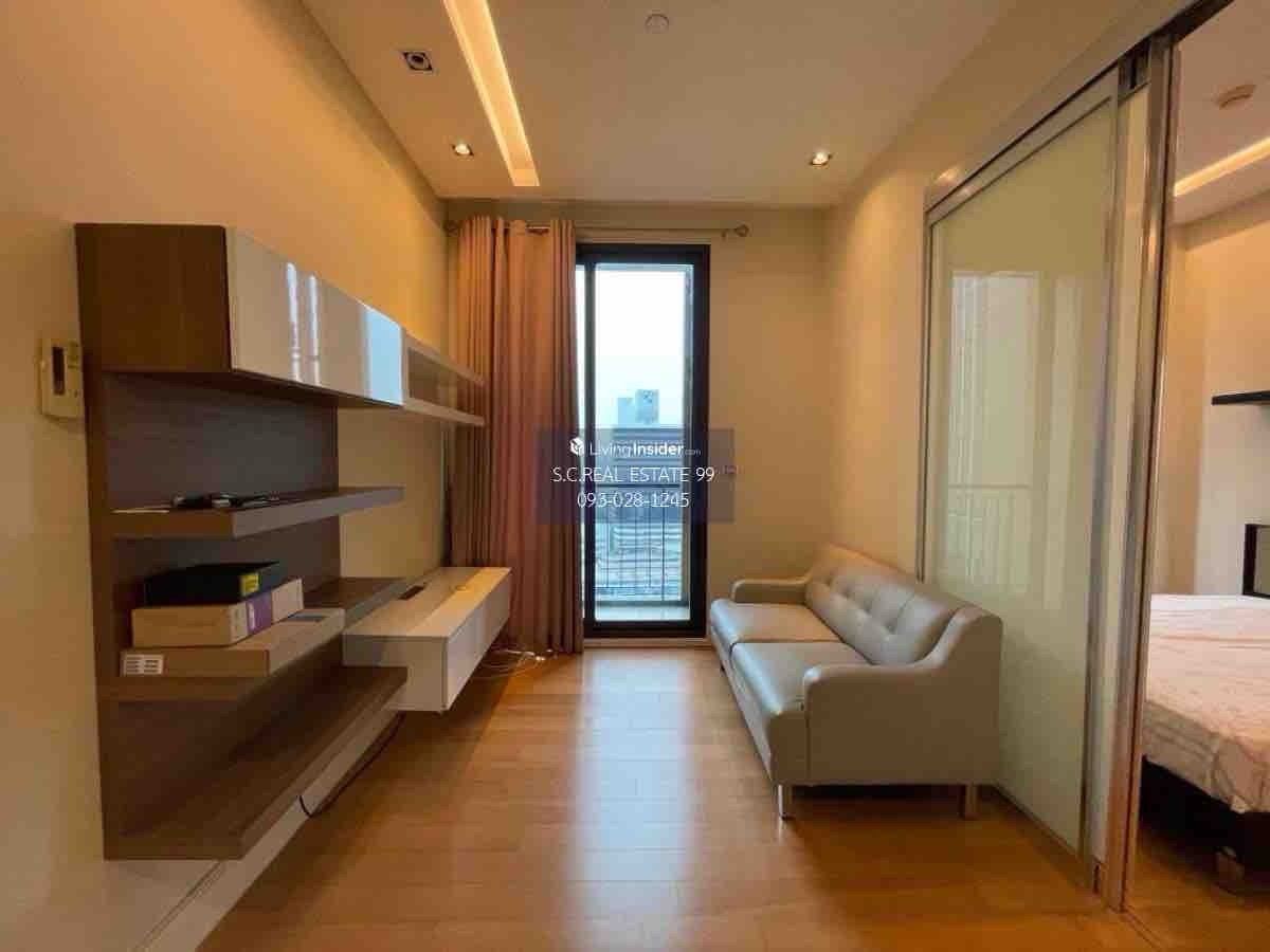 ขายคอนโดลาดพร้าว เซ็นทรัลลาดพร้าว : ขาย  equinox พหล-วิภา ขนาด 31ตรม 1ห้องนอน 1ห้องน้ำ
 ราคา 2,600,000  ล้าน 
 โทร 093-028-1245id line: properagency