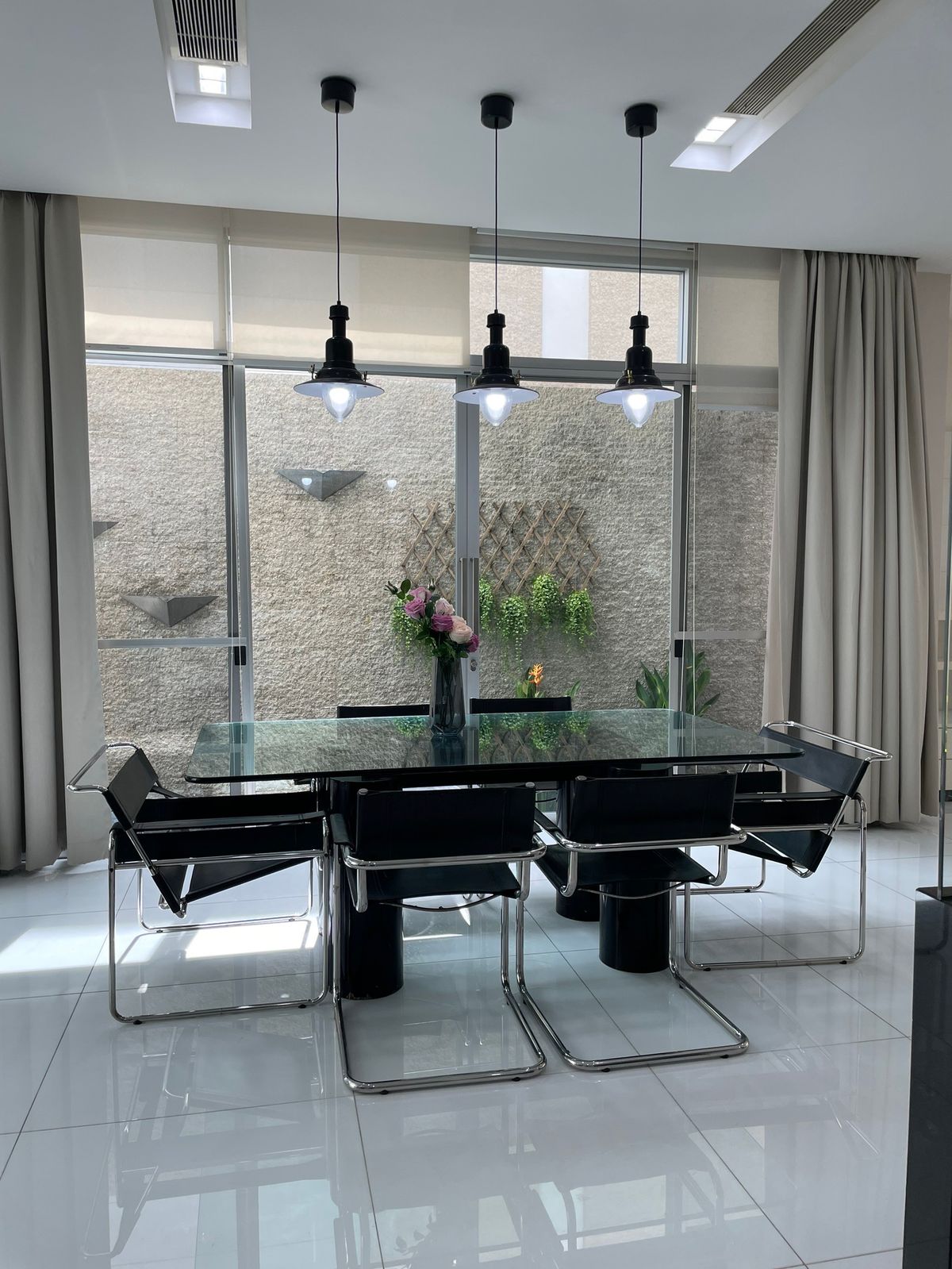 ขายทาวน์โฮมลาดพร้าว เซ็นทรัลลาดพร้าว : 🏡✨ ขายทาวน์โฮม 3 ชั้นหรู หลังมุมติดสวน @ The Landmark Residence ลาดพร้าว ตกแต่งพรีเมียม พร้อมเฟอร์ครบ หิ้วกระเป๋าเข้าอยู่ได้เลย เพียง 23.5 ล้าน