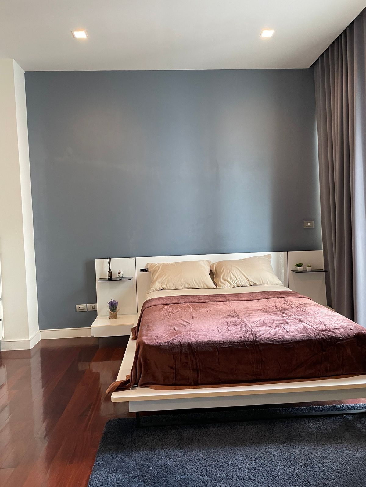 ขายทาวน์โฮมลาดพร้าว เซ็นทรัลลาดพร้าว : 🏡✨ ขายทาวน์โฮม 3 ชั้นหรู หลังมุมติดสวน @ The Landmark Residence ลาดพร้าว ตกแต่งพรีเมียม พร้อมเฟอร์ครบ หิ้วกระเป๋าเข้าอยู่ได้เลย เพียง 23.5 ล้าน