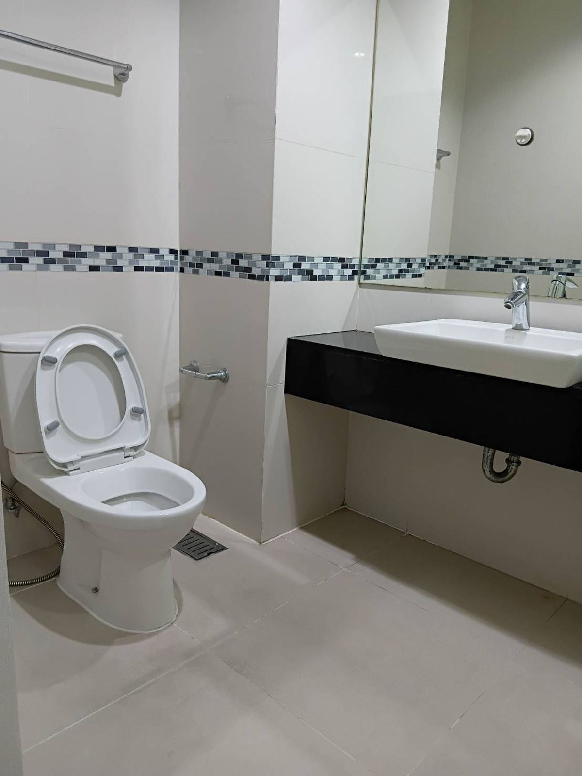 ให้เช่าคอนโดราชเทวี พญาไท : ให้เช่าคอนโด ไอดีโอ คิว พญาไท เฟอร์นิเจอร์ครบ (S15-38418)