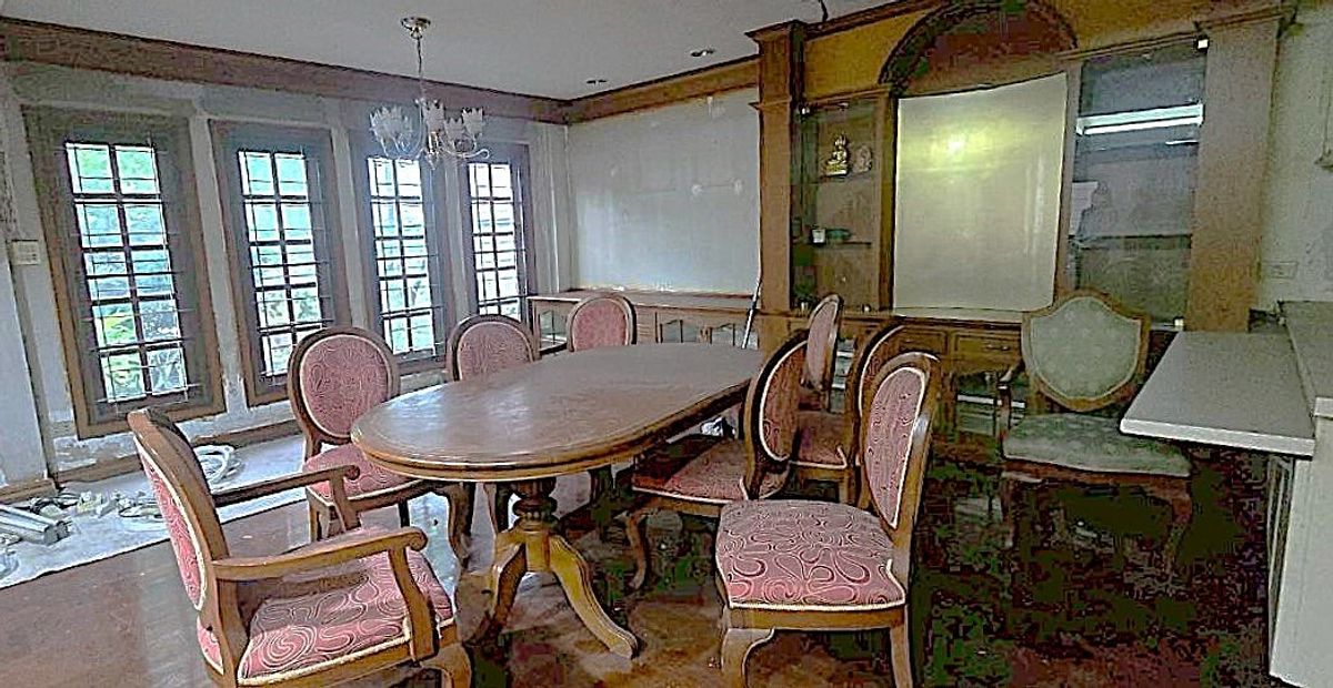 For RentHouseKhlongtoei, Kluaynamthai : House for Rent – Solid Structure Ideal for restaurant, café, spa, or clinic ** NO CO-AGENT **