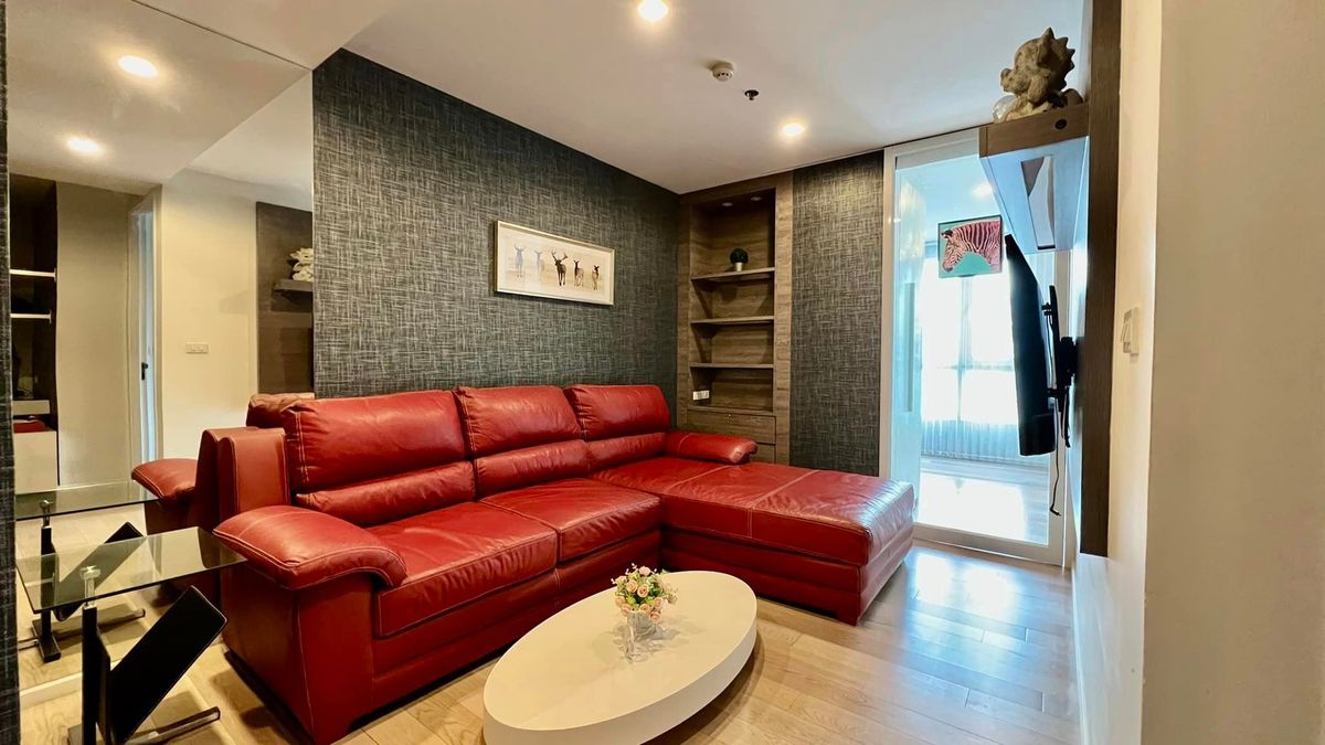 CondoNana, North Nana,Sukhumvit13, Soi Nana : 15 Sukhumvit Residences 2 bedroom condo for rent and sale