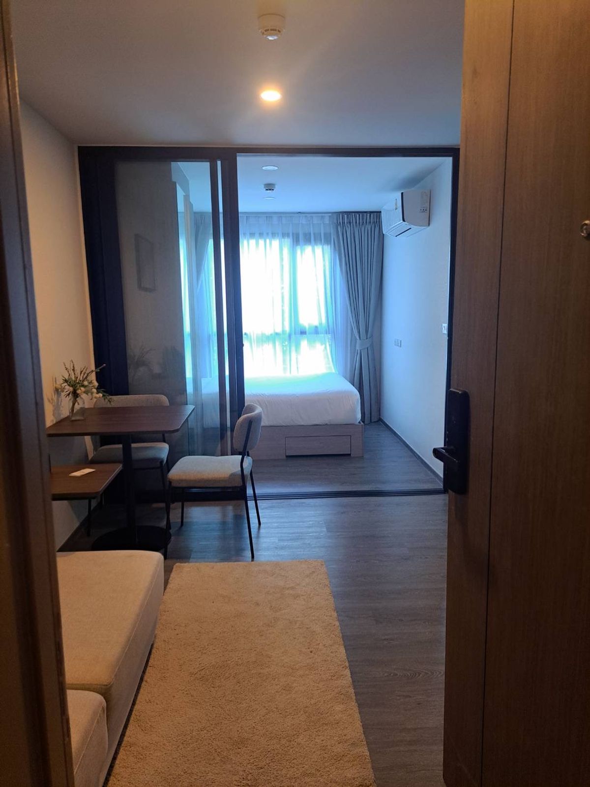 ให้เช่าคอนโดพัทยา บางแสน ชลบุรี สัตหีบ : 🌟 ให้เช่า Brixton Bangsaen Studio Smart Kitchen 🌟