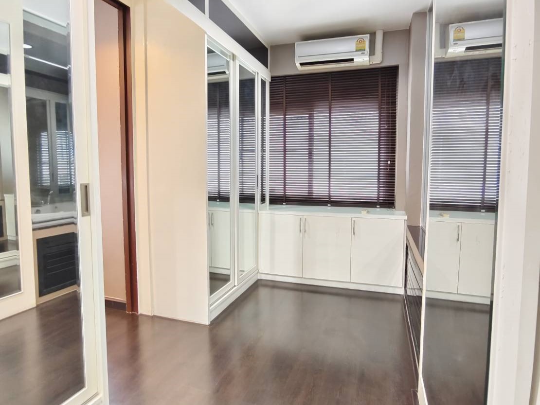 ให้เช่าบ้านรัชดา ห้วยขวาง : 🔥ให้เช่าด่วน+🔥บี สแควร์ พระราม 9-เหม่งจ๋าย ทำเลใจกลางเมือง ใกล้ทุกความสะดวก❗