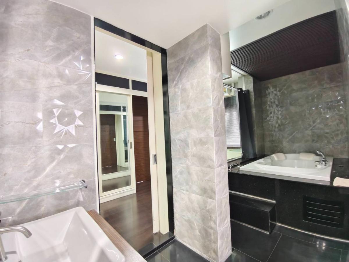 ให้เช่าบ้านรัชดา ห้วยขวาง : 🔥ให้เช่าด่วน+🔥บี สแควร์ พระราม 9-เหม่งจ๋าย ทำเลใจกลางเมือง ใกล้ทุกความสะดวก❗