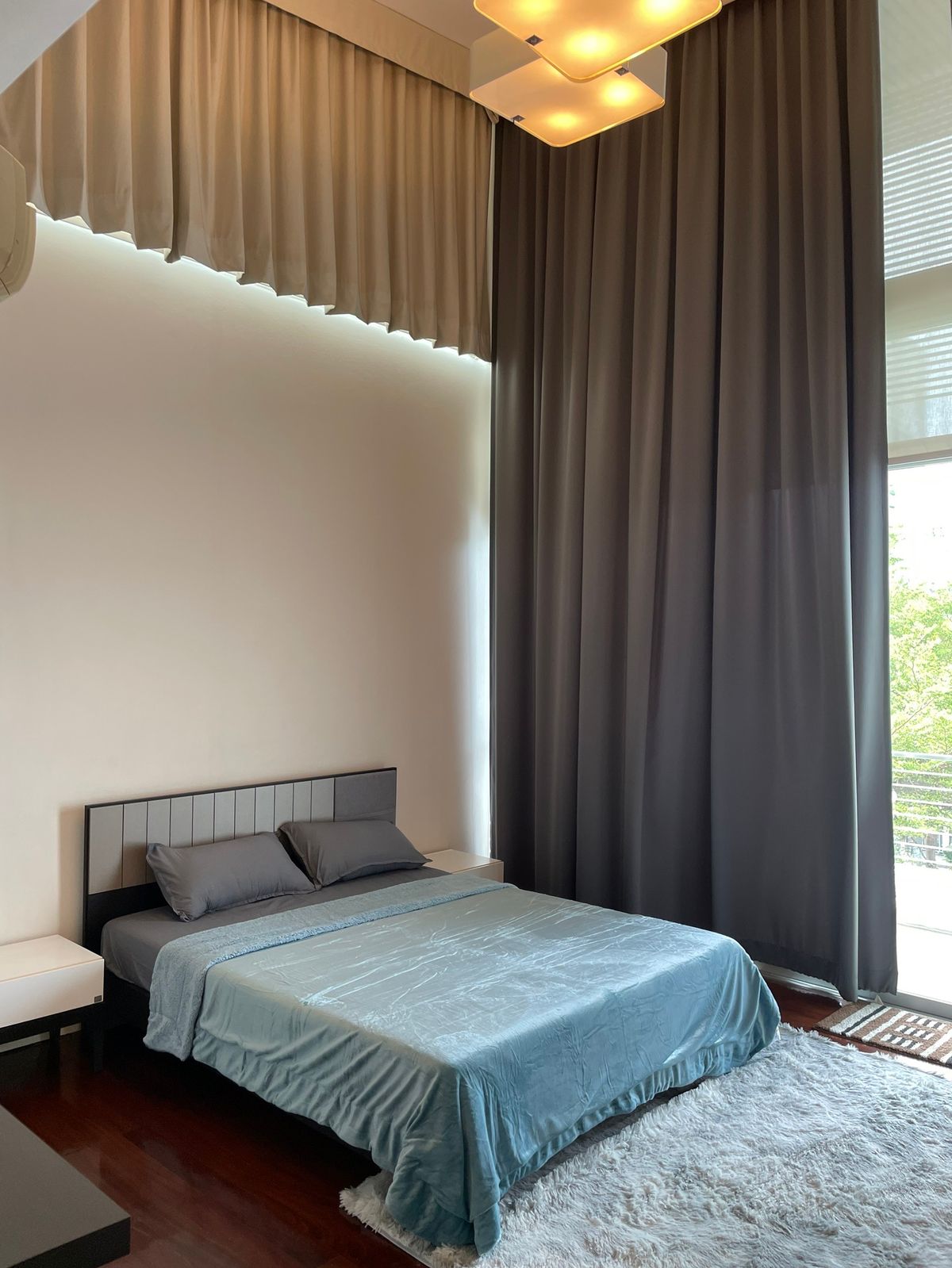 ขายทาวน์โฮมลาดพร้าว เซ็นทรัลลาดพร้าว : 🏡✨ ขายทาวน์โฮม 3 ชั้นหรู หลังมุมติดสวน @ The Landmark Residence ลาดพร้าว ตกแต่งพรีเมียม พร้อมเฟอร์ครบ หิ้วกระเป๋าเข้าอยู่ได้เลย เพียง 23.5 ล้าน