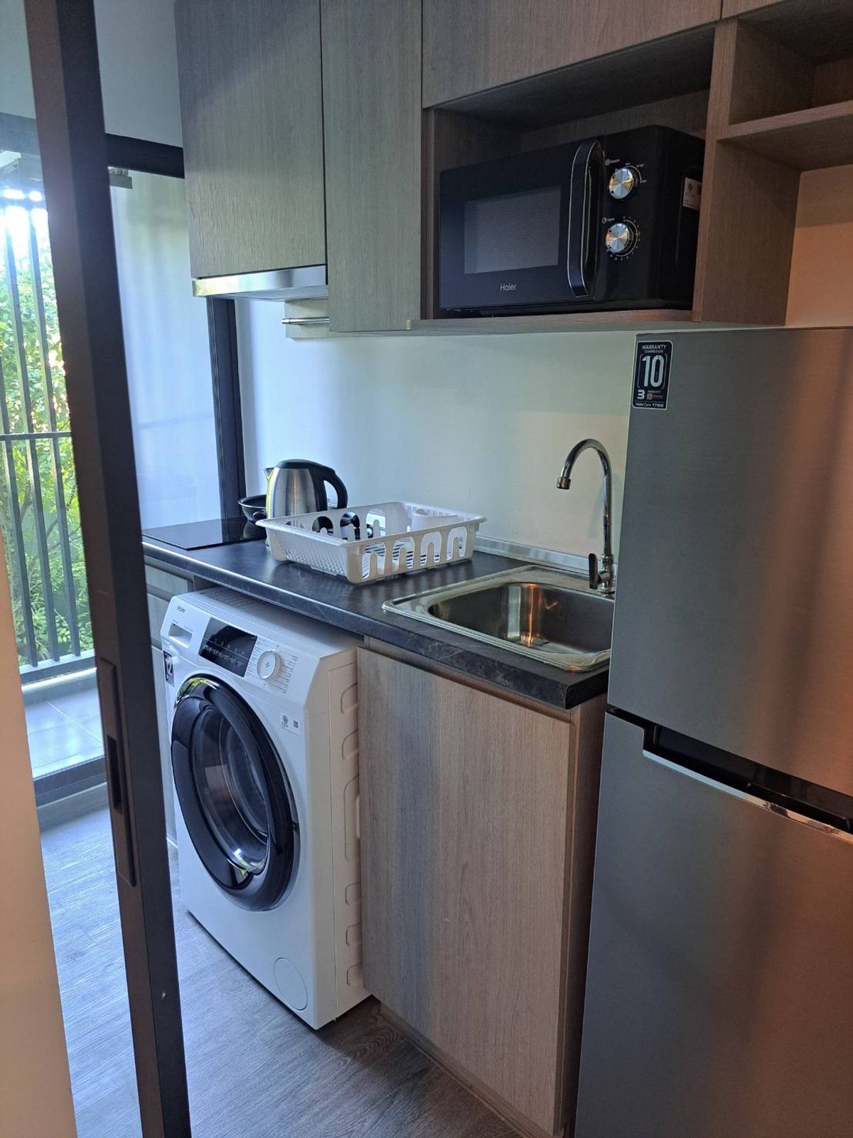 ให้เช่าคอนโดพัทยา บางแสน ชลบุรี สัตหีบ : 🌟 ให้เช่า Brixton Bangsaen Studio Smart Kitchen 🌟