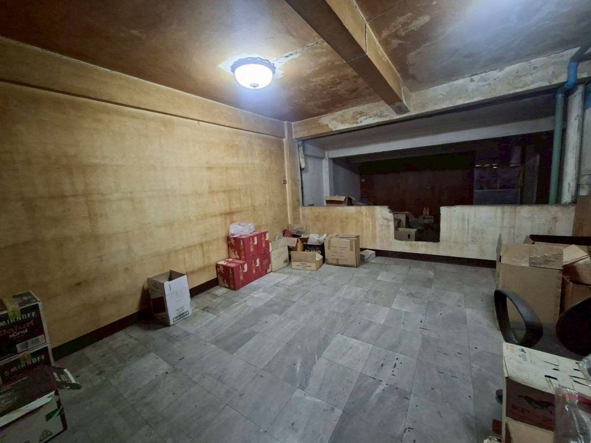 For RentShop HouseLadkrabang, Suwannaphum Airport : Rent 2 booths on the Chalermprakiet Road. Near Seacon Square Srinakarin (N.1858)