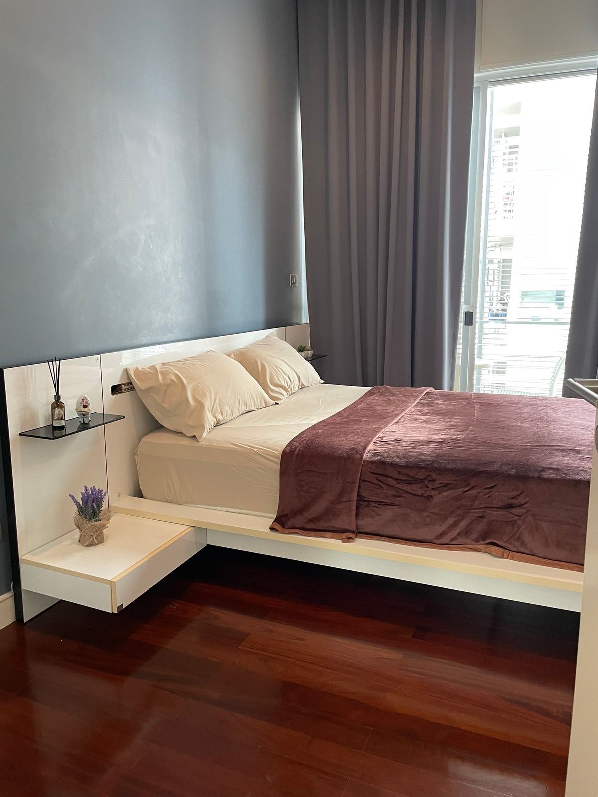 ขายทาวน์โฮมลาดพร้าว เซ็นทรัลลาดพร้าว : 🏡✨ ขายทาวน์โฮม 3 ชั้นหรู หลังมุมติดสวน @ The Landmark Residence ลาดพร้าว ตกแต่งพรีเมียม พร้อมเฟอร์ครบ หิ้วกระเป๋าเข้าอยู่ได้เลย เพียง 23.5 ล้าน