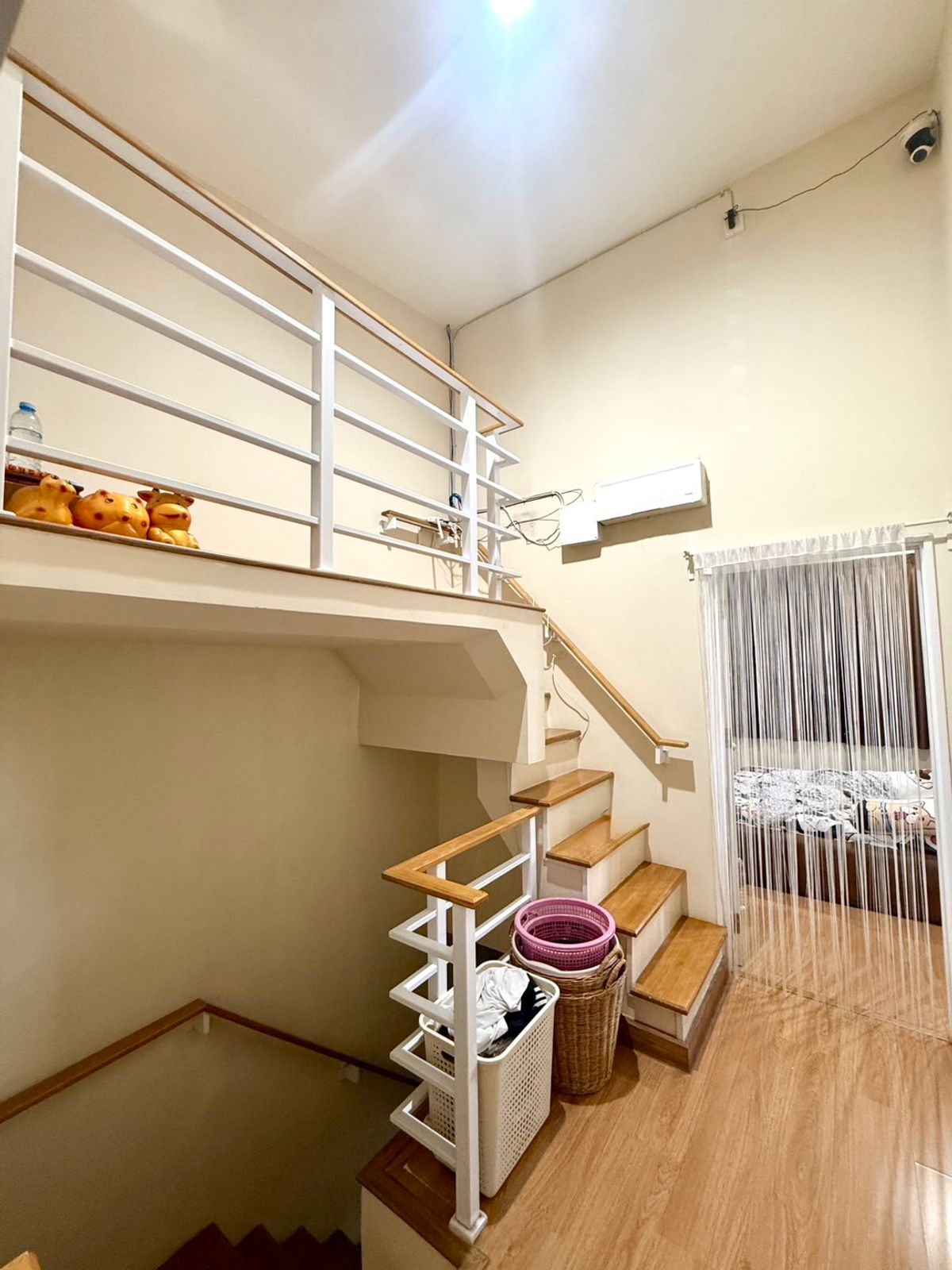 ขายทาวน์โฮมลาดกระบัง สุวรรณภูมิ : ขายทาวน์โฮม 2 ชั้น 4นอน 3 น้ำ 2 ที่จอดรถ พร้อมอยู่ ใกล้เมกะบางนา ไปสนามบินสุวรรณภูมิง่าย เข้าเมืองสะดวก