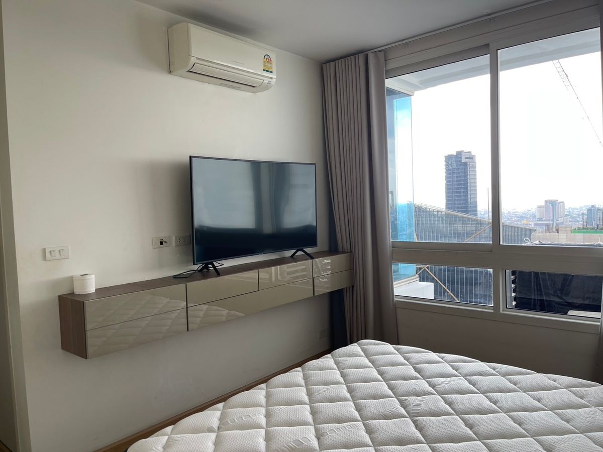 ให้เช่าคอนโดราชเทวี พญาไท : 🔥Villa ratchatewi 🔥 For rent 🔥55sqm High floor, City view only 28k/month 