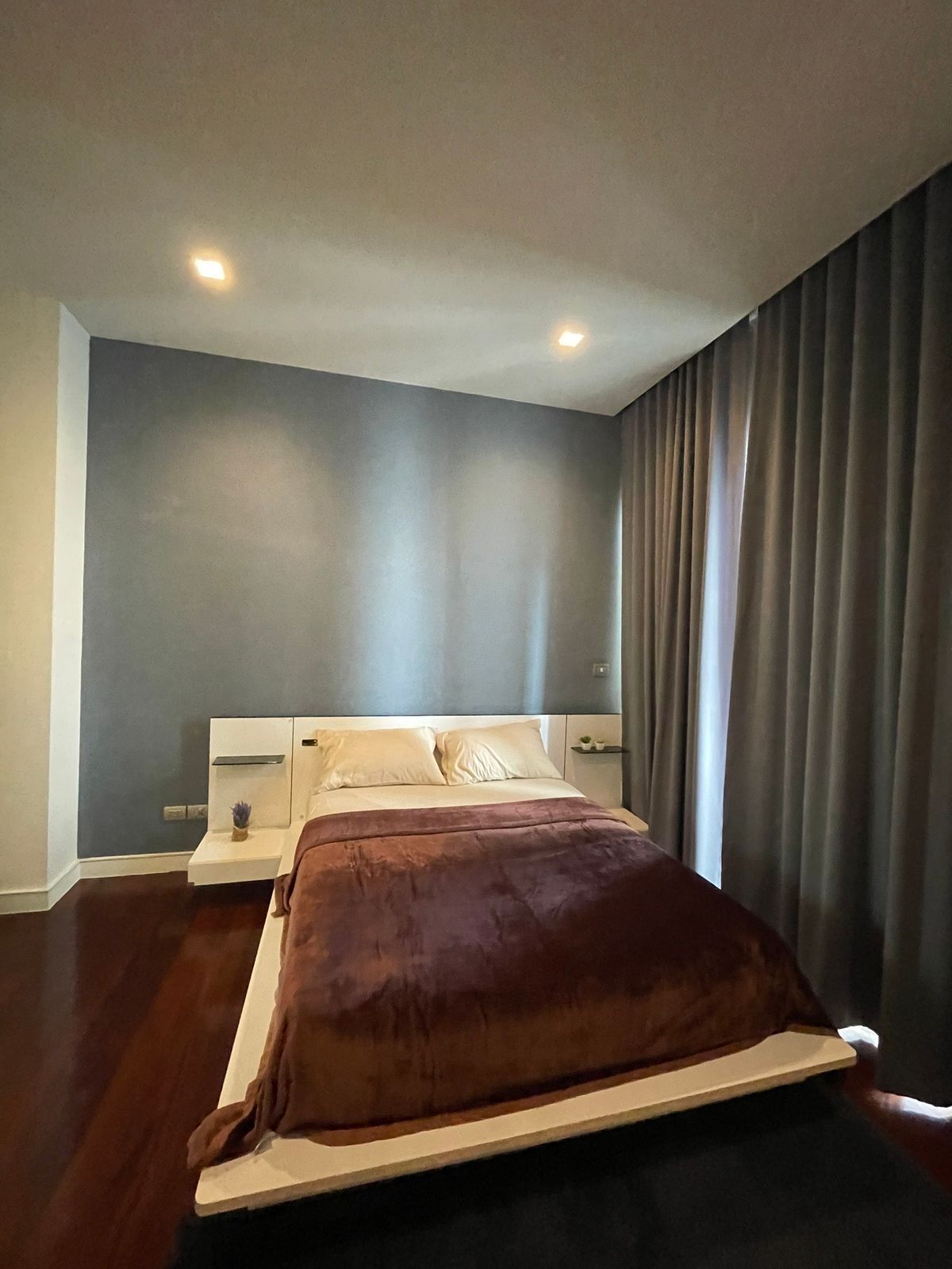 ขายทาวน์โฮมลาดพร้าว เซ็นทรัลลาดพร้าว : 🏡✨ ขายทาวน์โฮม 3 ชั้นหรู หลังมุมติดสวน @ The Landmark Residence ลาดพร้าว ตกแต่งพรีเมียม พร้อมเฟอร์ครบ หิ้วกระเป๋าเข้าอยู่ได้เลย เพียง 23.5 ล้าน