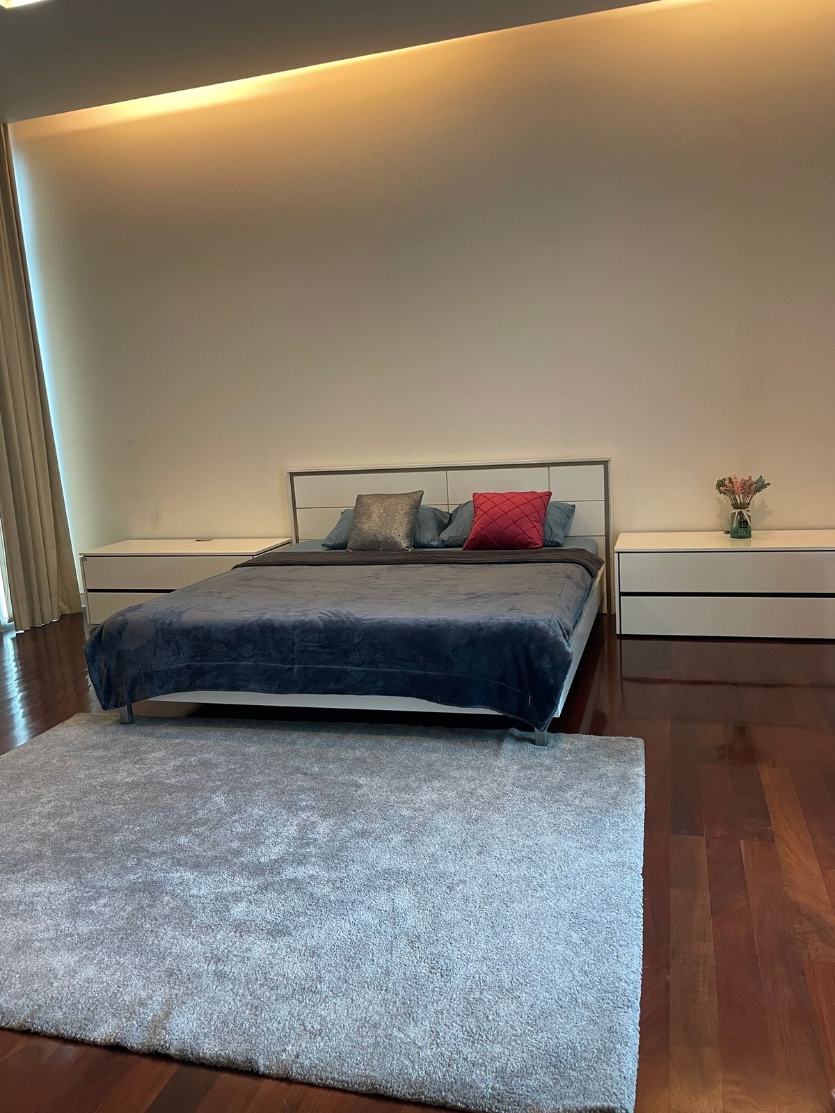 ขายทาวน์โฮมลาดพร้าว เซ็นทรัลลาดพร้าว : 🏡✨ ขายทาวน์โฮม 3 ชั้นหรู หลังมุมติดสวน @ The Landmark Residence ลาดพร้าว ตกแต่งพรีเมียม พร้อมเฟอร์ครบ หิ้วกระเป๋าเข้าอยู่ได้เลย เพียง 23.5 ล้าน